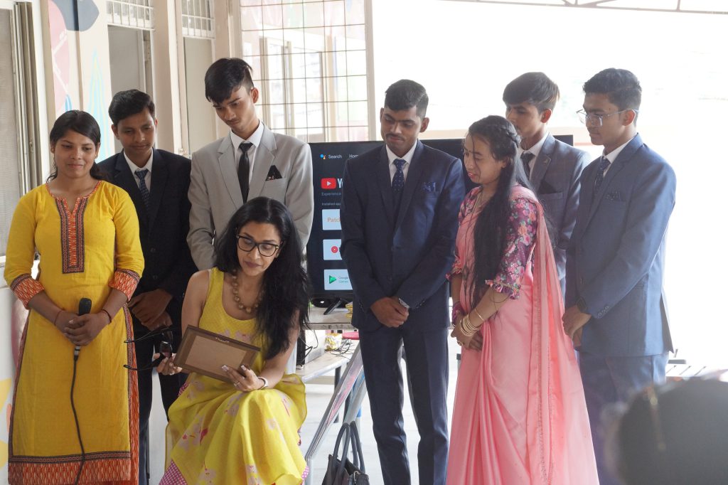 Farewell – 2023 – Shalini reading the poem dedicated by grade 12
